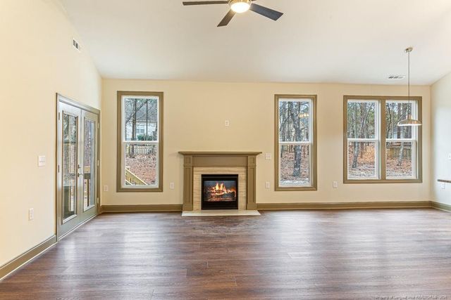 2807 Carolina Way, Sanford, NC 27332