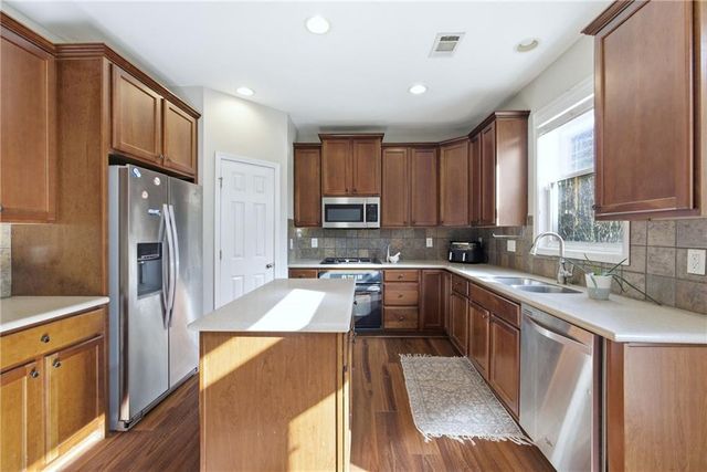 206 Northbrooke Court, Woodstock, GA 30188