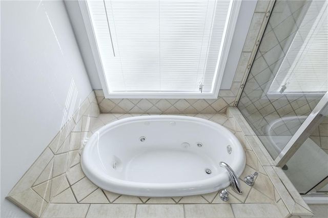 206 Northbrooke Court, Woodstock, GA 30188