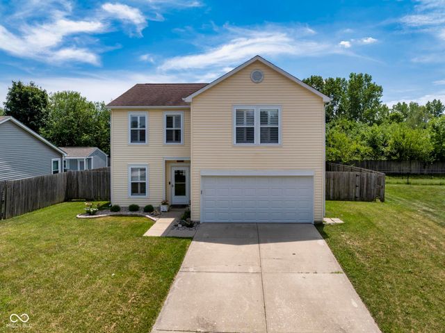 1967 Brookside Court, Greenfield, IN 46140