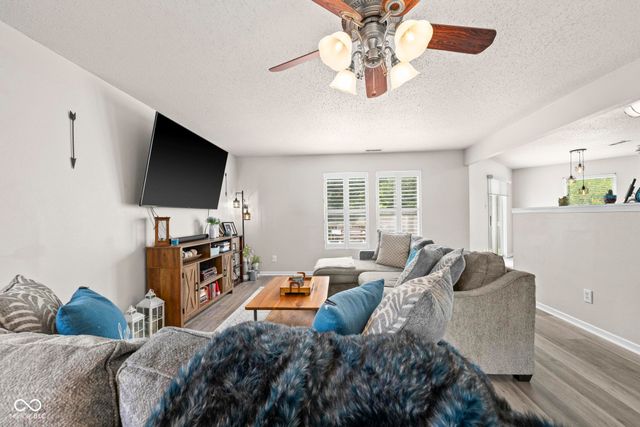 1967 Brookside Court, Greenfield, IN 46140