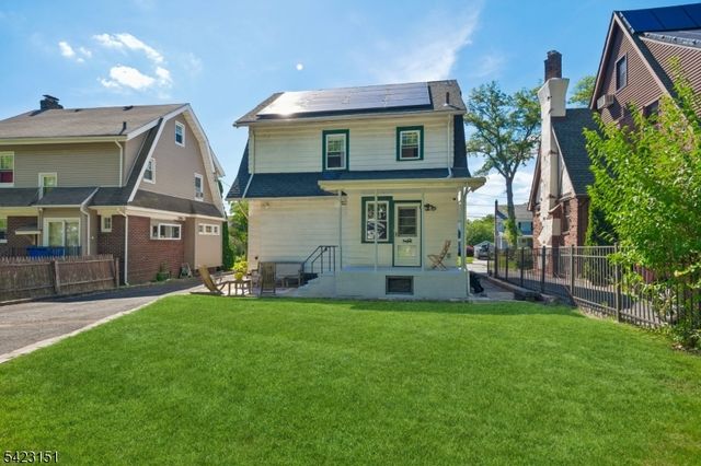 28 Rutgers St, Maplewood Twp., NJ 07040
