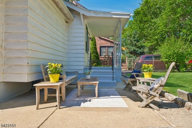 28 Rutgers St, Maplewood Twp., NJ 07040