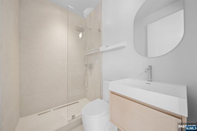 23 Cherry Court, Cresskill, NJ 07626