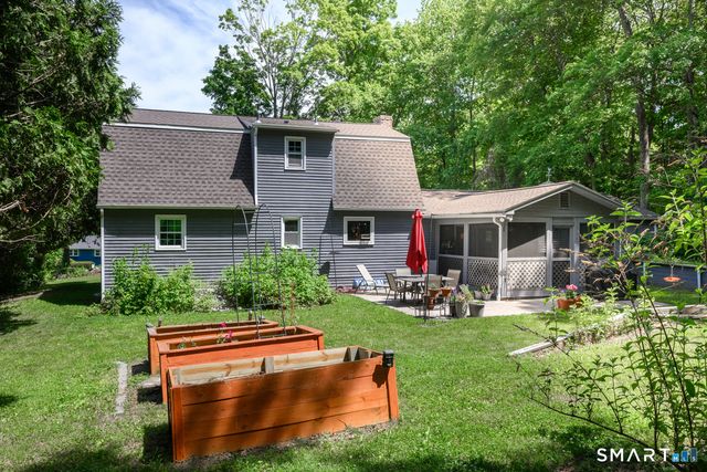 121 Mott Hill Road, East Hampton, CT 06424