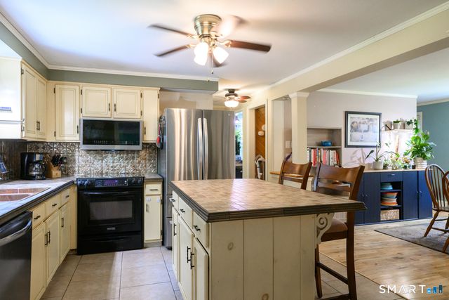 121 Mott Hill Road, East Hampton, CT 06424
