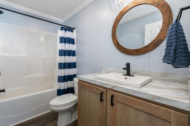 230 Chestnut Hill Rd., Rochester, NH 03867