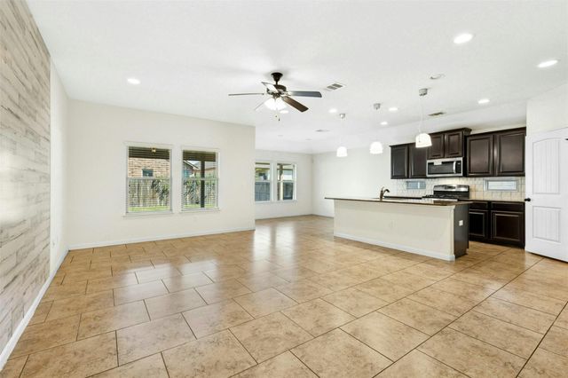 2317 Billy Pat RD, Leander, TX 78641