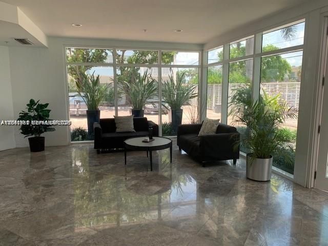 2000 Bay Drive 403, Miami Beach, FL 33141