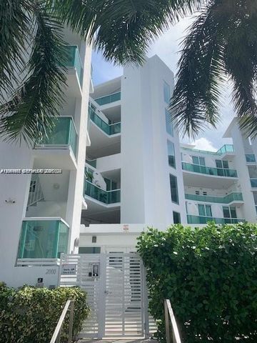 2000 Bay Drive 403, Miami Beach, FL 33141