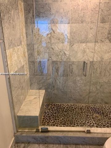 2000 Bay Drive 403, Miami Beach, FL 33141