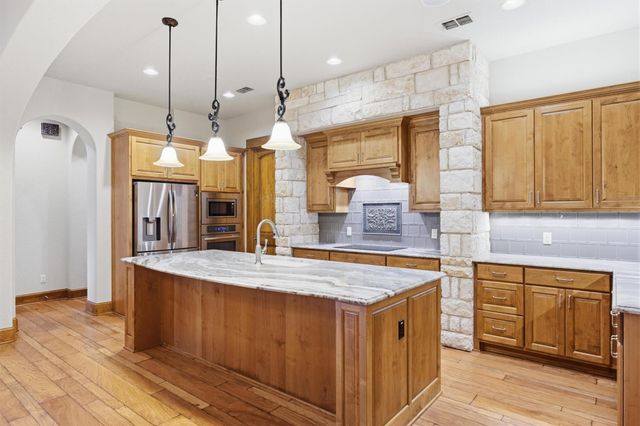 203 Pristine LN, Georgetown, TX 78633