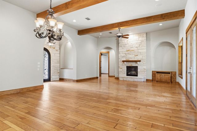 203 Pristine LN, Georgetown, TX 78633