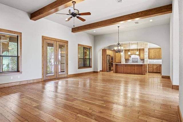 203 Pristine LN, Georgetown, TX 78633