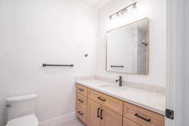 5003 Country Club Dr, Paradise, CA 95969