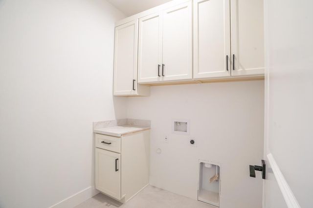 5003 Country Club Dr, Paradise, CA 95969