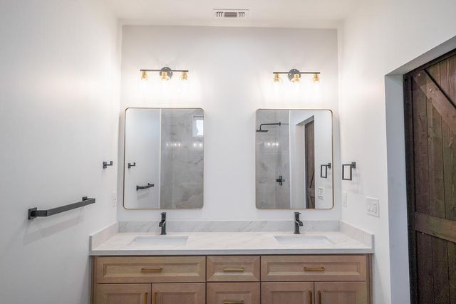 5003 Country Club Dr, Paradise, CA 95969