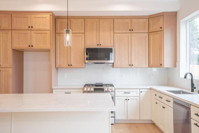 5003 Country Club Dr, Paradise, CA 95969