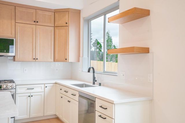 5003 Country Club Dr, Paradise, CA 95969