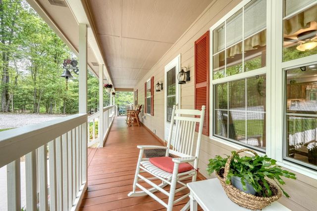 649 Pit Road, Blairsville, GA 30512