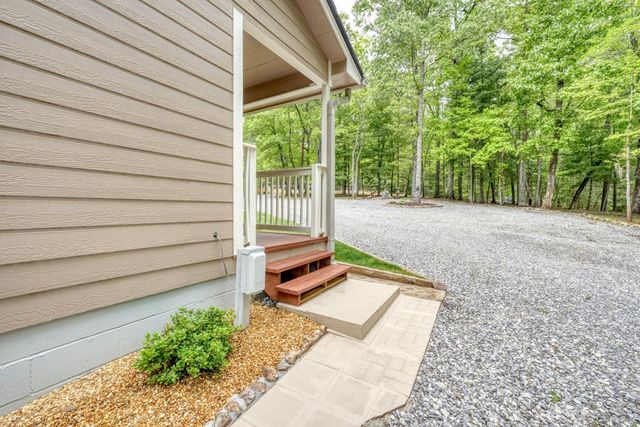 649 Pit Road, Blairsville, GA 30512