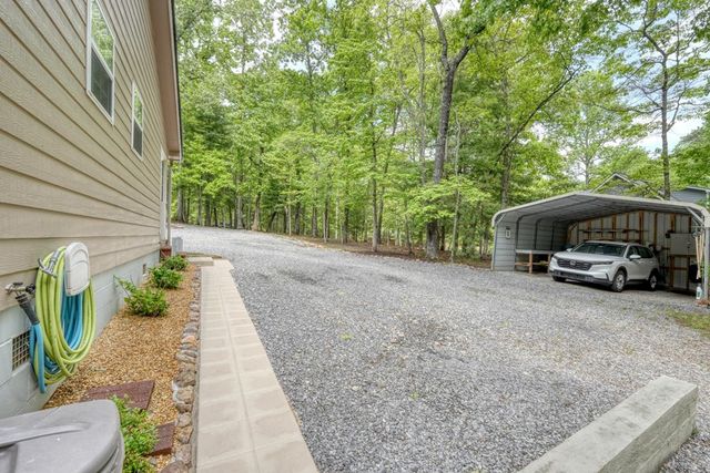 649 Pit Road, Blairsville, GA 30512