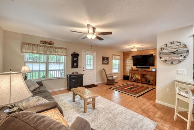 649 Pit Road, Blairsville, GA 30512