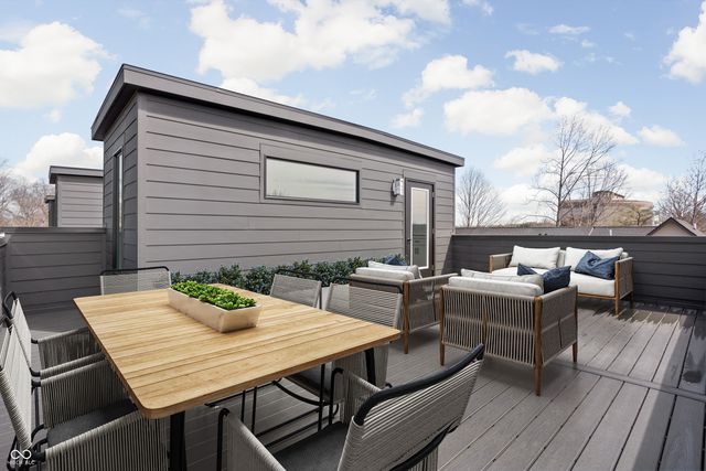 9887 Baneberry Lane, Carmel, IN 46290