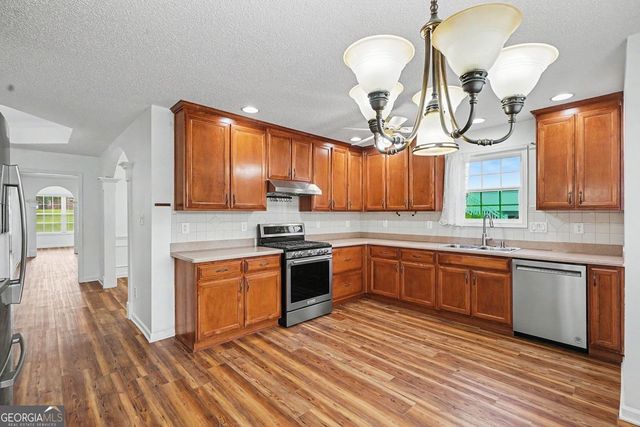 404 Gracious Way, Mcdonough, GA 30253