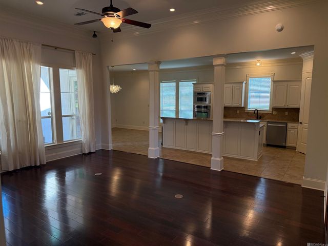 59270 Island Dr, Plaquemine, LA 70764