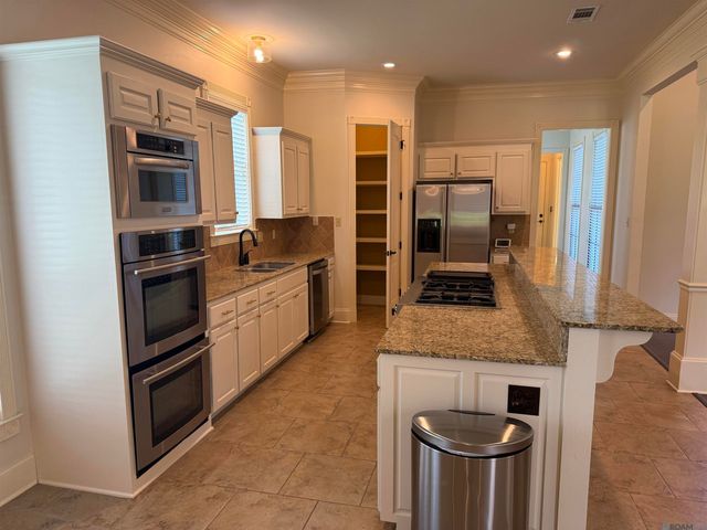 59270 Island Dr, Plaquemine, LA 70764