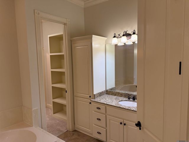 59270 Island Dr, Plaquemine, LA 70764