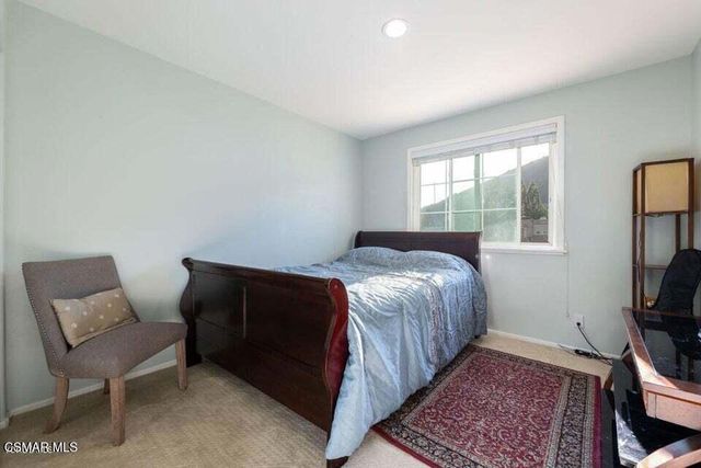 154 Symphony Lane, Oak Park, CA 91377