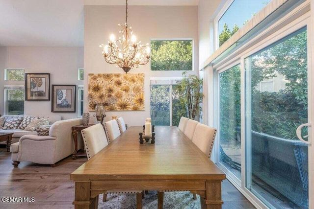 154 Symphony Lane, Oak Park, CA 91377