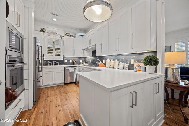 1000 Village Lane A, Beaufort, NC 28516