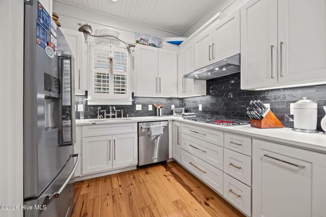 1000 Village Lane A, Beaufort, NC 28516