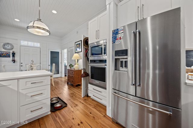 1000 Village Lane A, Beaufort, NC 28516