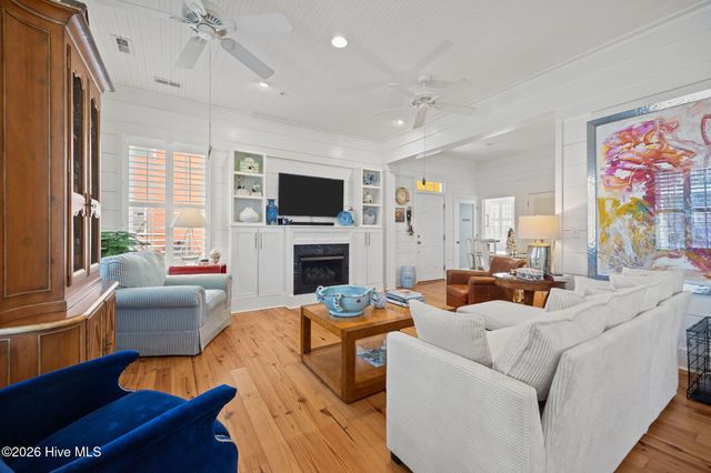 1000 Village Lane A, Beaufort, NC 28516