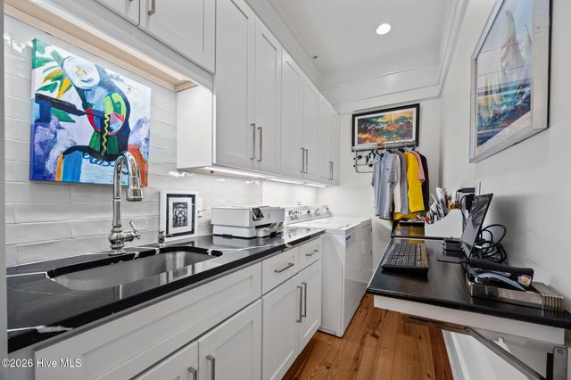 1000 Village Lane A, Beaufort, NC 28516