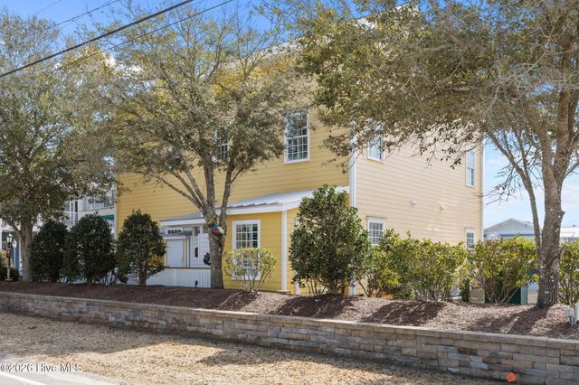 1000 Village Lane A, Beaufort, NC 28516