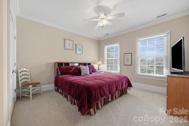 8238 Victoria Lake Drive, Waxhaw, NC 28173