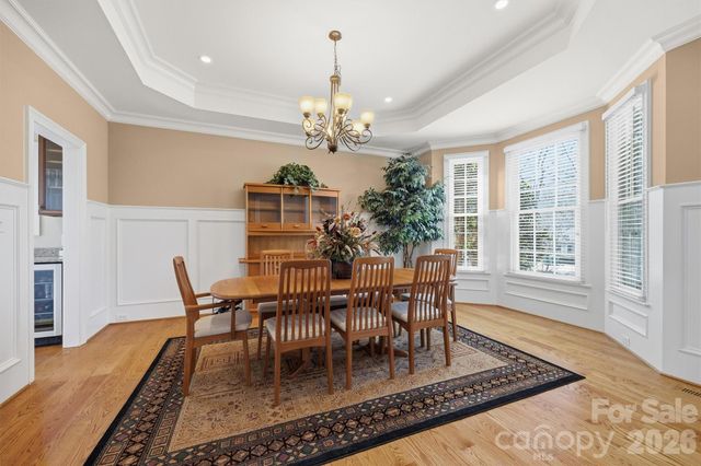 8238 Victoria Lake Drive, Waxhaw, NC 28173