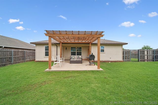 13176 E 133rd Street North, Collinsville, OK 74021