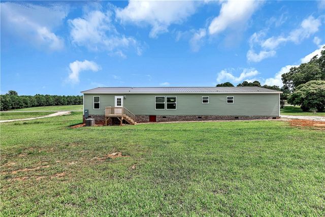 1065 Highway 182 Road, Fair Play, SC 29643