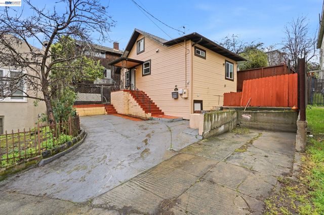 2821 Vallecito Pl, Oakland, CA 94606