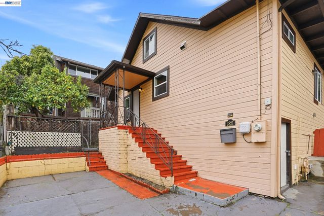 2821 Vallecito Pl, Oakland, CA 94606