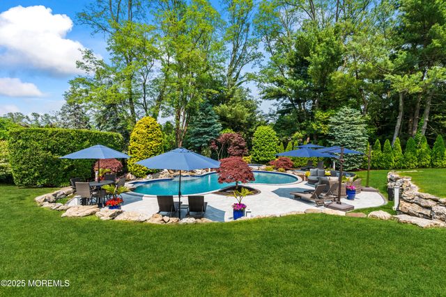 25 Muncy Drive, West Long Branch, NJ 07764