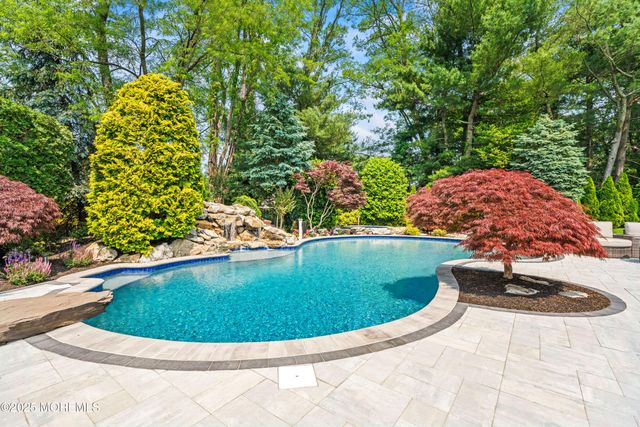 25 Muncy Drive, West Long Branch, NJ 07764