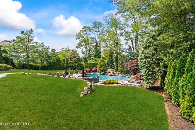 25 Muncy Drive, West Long Branch, NJ 07764