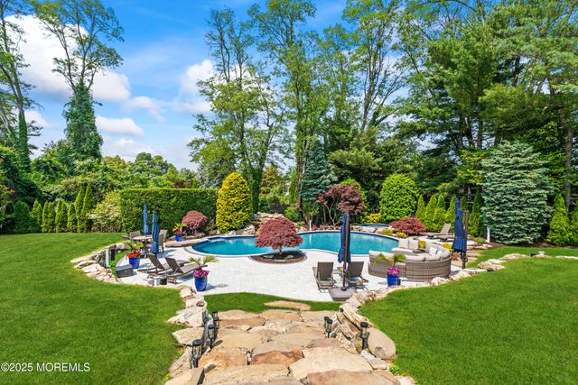 25 Muncy Drive, West Long Branch, NJ 07764